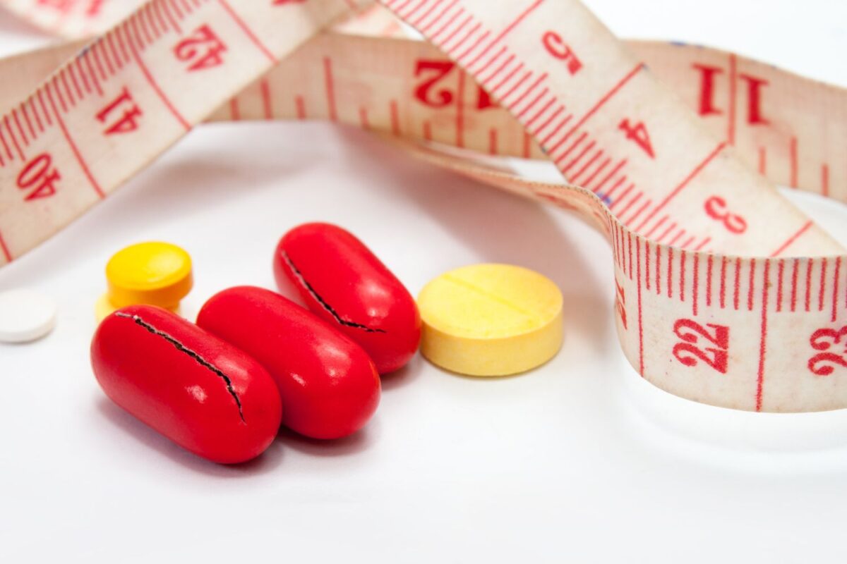Why do so many people buy weight loss pills online?