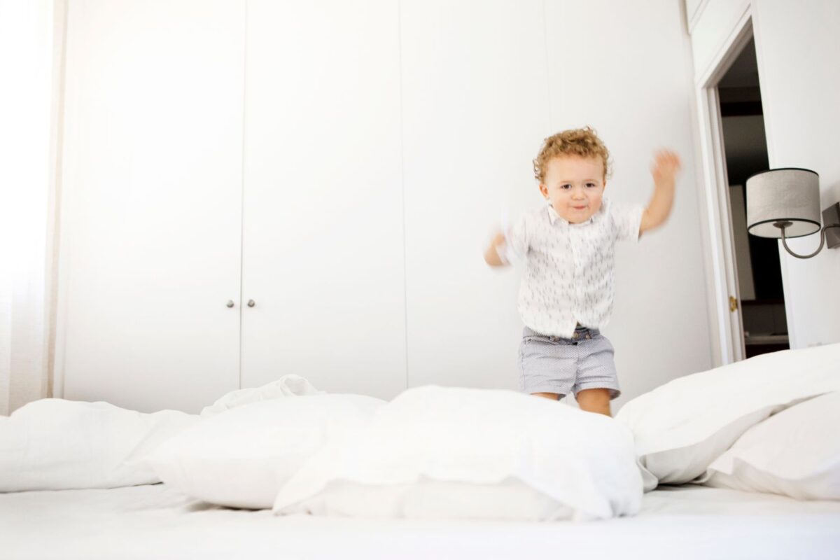 Easy ways to convert a crib into a toddler bed